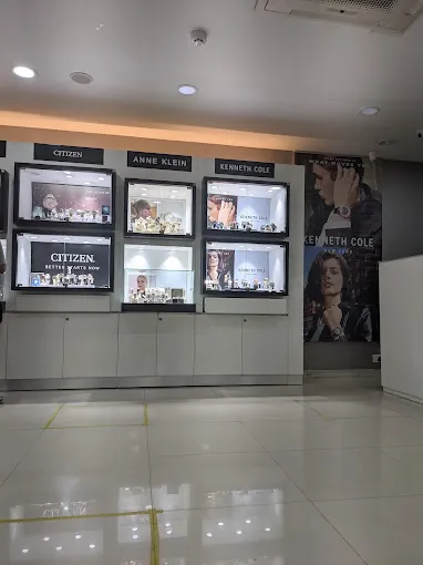Helios Watch Store - By Titan